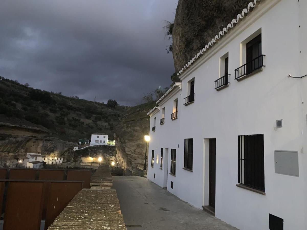 Apartamentos3Cuevas Setenil De Las Bodegas Exterior photo